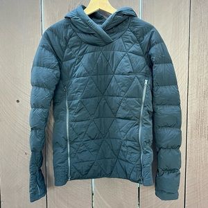 Lululemon quilted puffer pullover down jacket